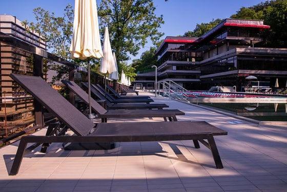 Apartman Rezidence Certovka 2121 Free Parking Garage كارلوفي فاري المظهر الخارجي الصورة